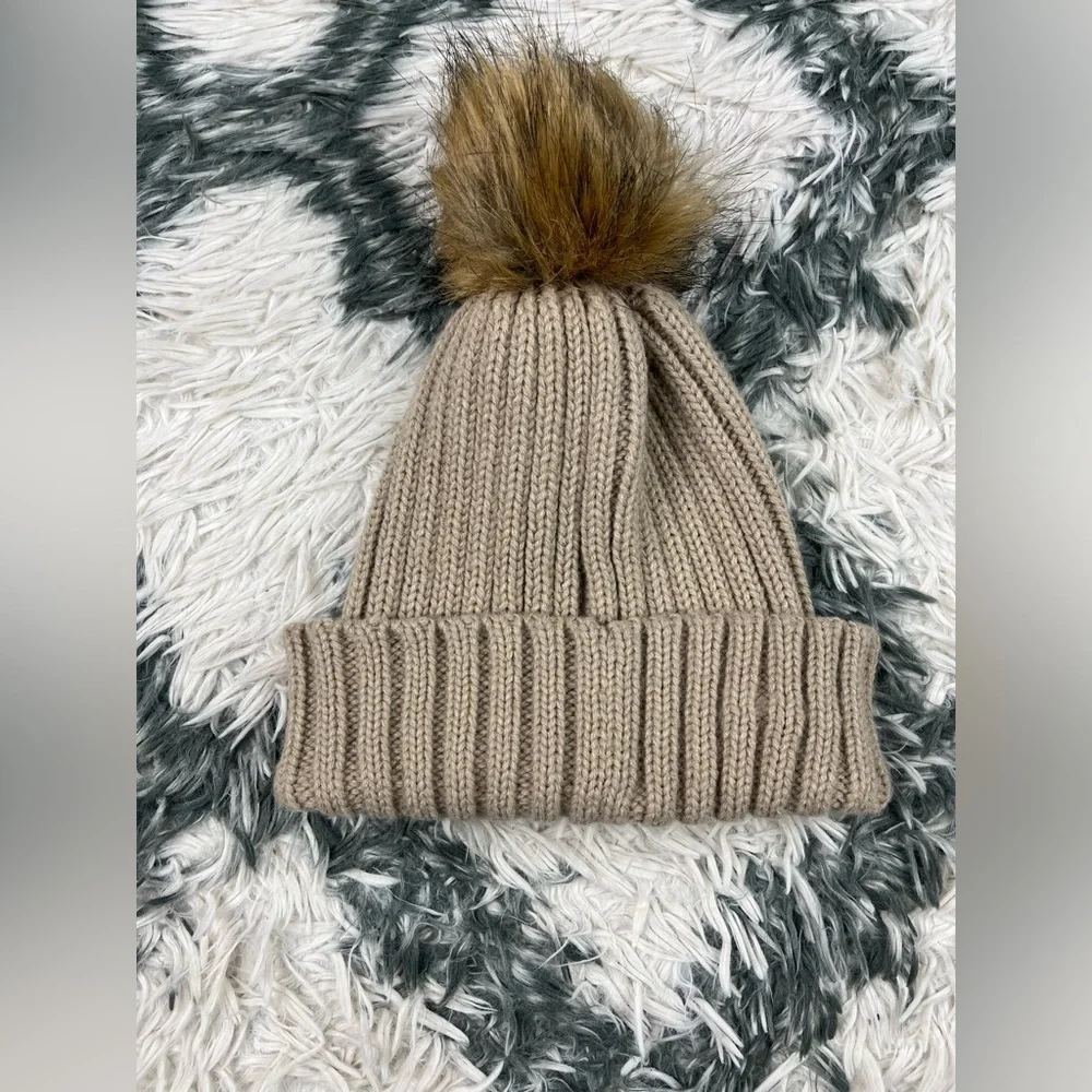 Calvin Klein Women's Winter Hat Beanie One Size Tan Faux Fur Knit